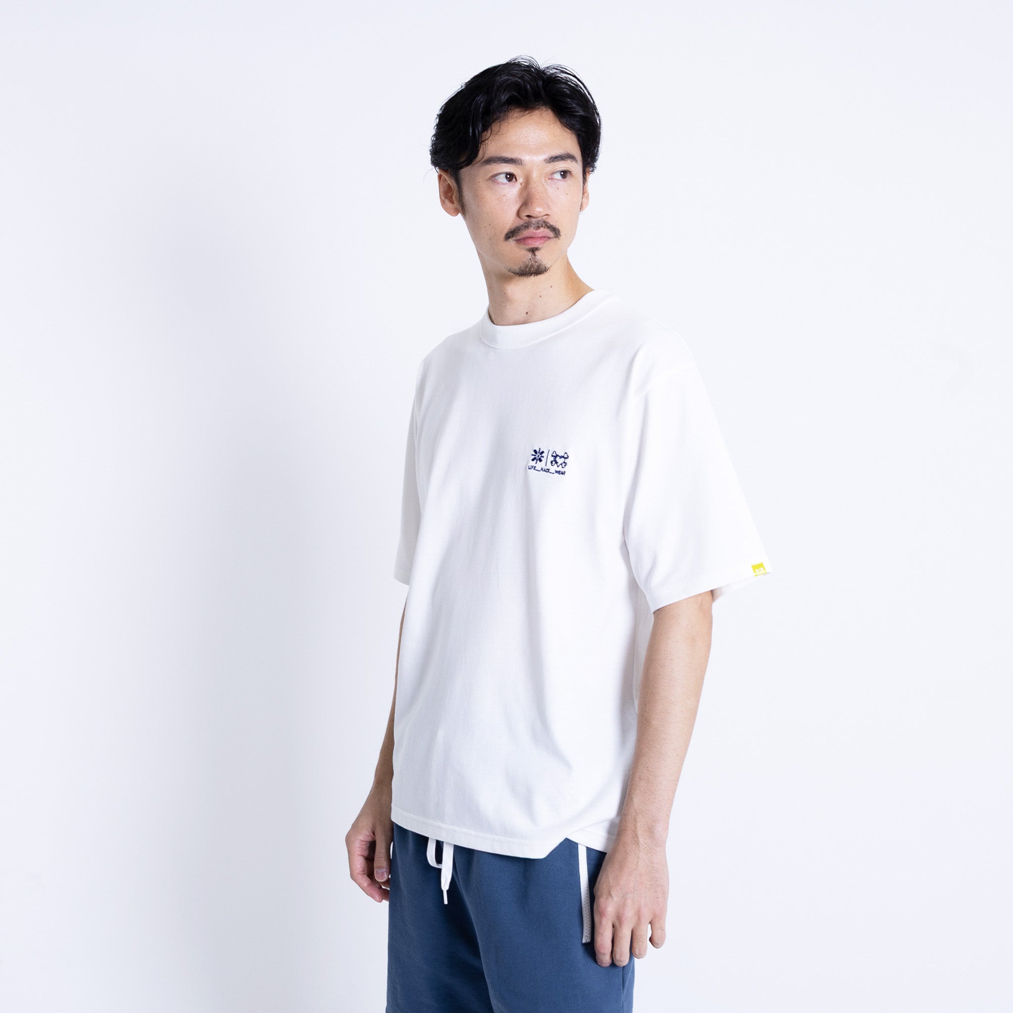 Shrink The World Tee (add.02)