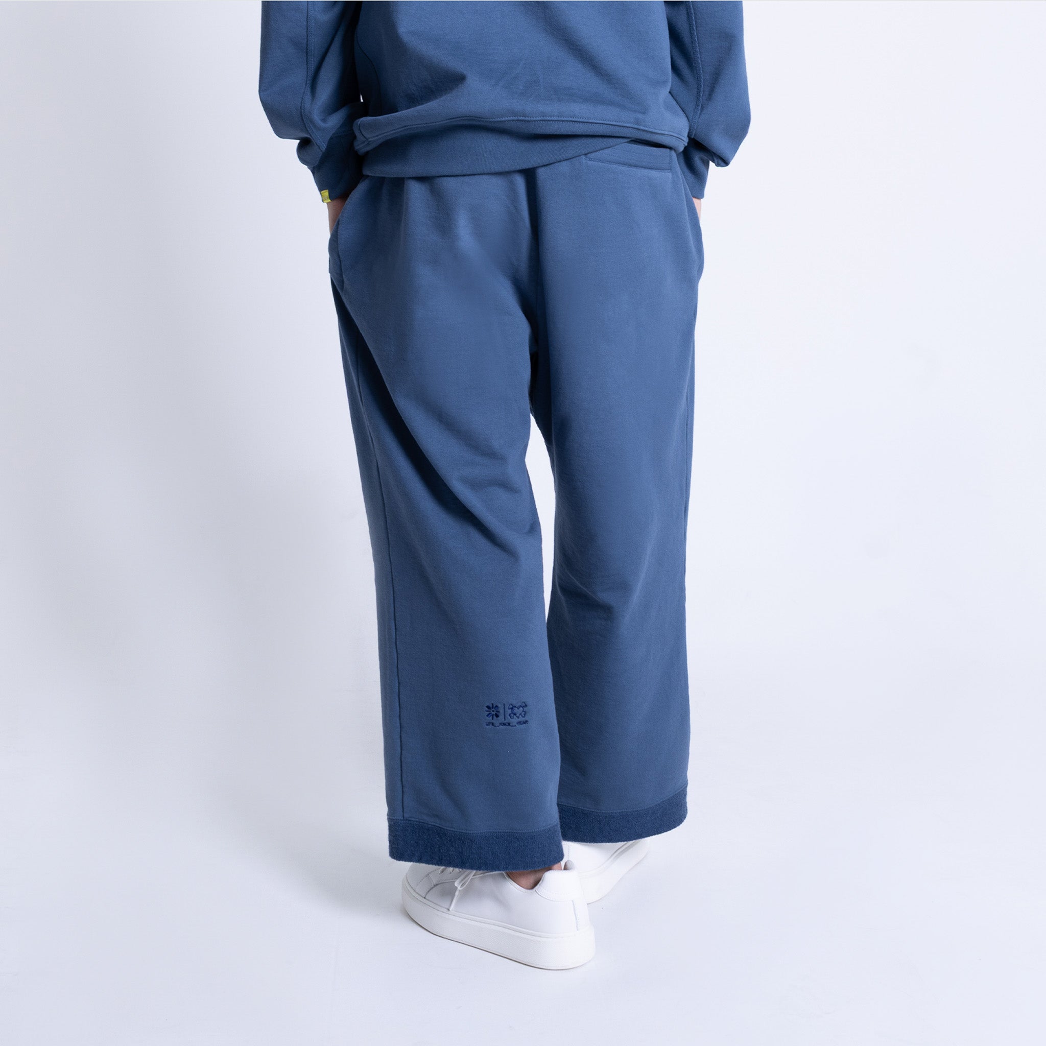 Dogi Inspired Sweat Pants (add.02)